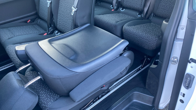 Mercedes-Benz Vito ELr Tourer L3 Electric Fwd 150kW 100kWh Premium 9-Seater Auto